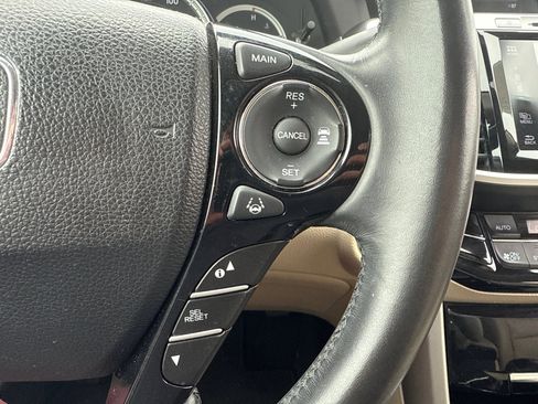 Used 2016 Honda Accord EX-L image 28
