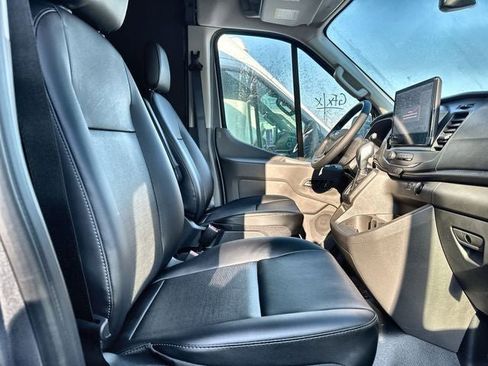New 2026 Ford Transit 250 148 High Roof AWD image 23