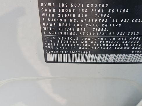 Certified 2024 Volkswagen Tiguan SE R-Line AWD/4WD image 9