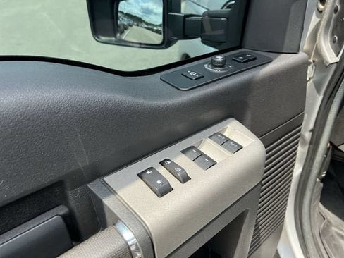 Used 2016 Ford F350 Lariat w/ Lariat Interior Package AWD/4WD image 23
