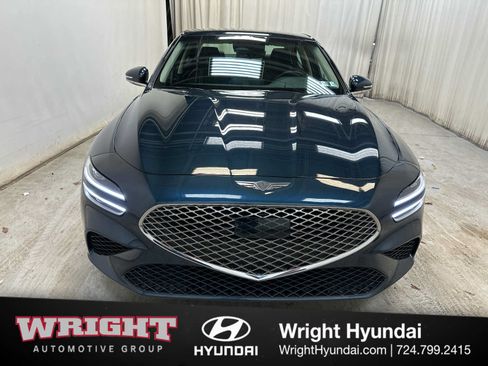 Used 2025 Genesis G70 2.5T AWD/4WD image 2