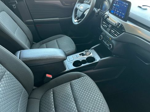 Certified 2023 Ford Escape Active FWD image 15