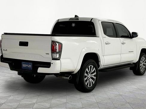 Used 2020 Toyota Tacoma Limited image 6