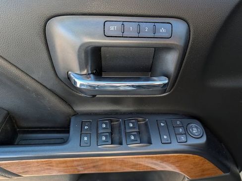 Used 2017 Chevrolet Silverado 1500 LTZ w/ LTZ Plus Package image 21