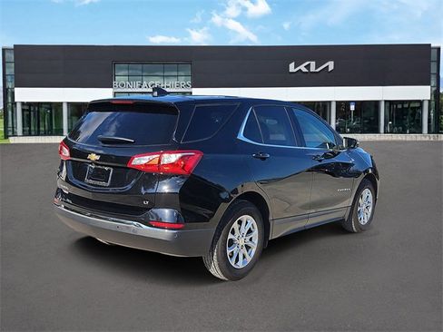 Used 2019 Chevrolet Equinox LT image 4