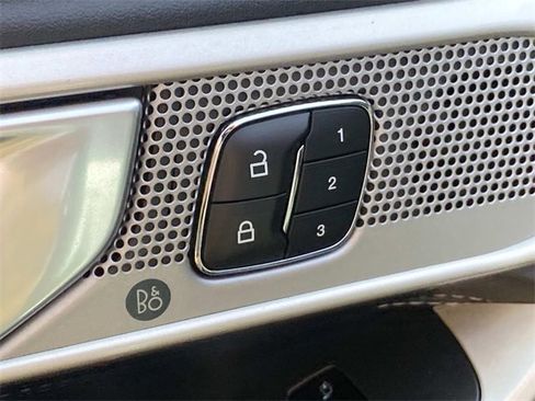 Used 2023 Ford Explorer Limited w/ Equipment Group 301A image 14