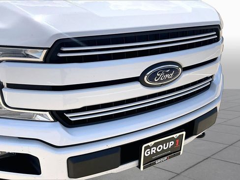 Used 2020 Ford F150 Lariat w/ Equipment Group 502A Luxury AWD/4WD image 28