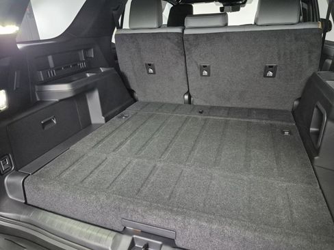 New 2026 Toyota 4Runner 4WD image 17