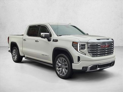 Used 2024 GMC Sierra 1500 Denali w/ Denali Reserve Package image 3