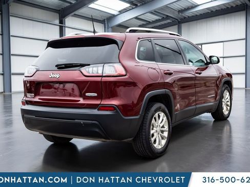 Used 2019 Jeep Cherokee Latitude w/ Popular Appearance Group FWD image 21