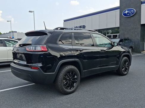 Used 2023 Jeep Cherokee Altitude Lux AWD/4WD image 7