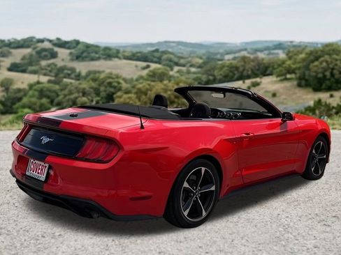 Used 2020 Ford Mustang Convertible RWD image 34