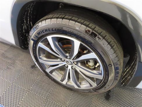 Used 2018 Lexus RX 350L FWD w/ Premium Package image 7