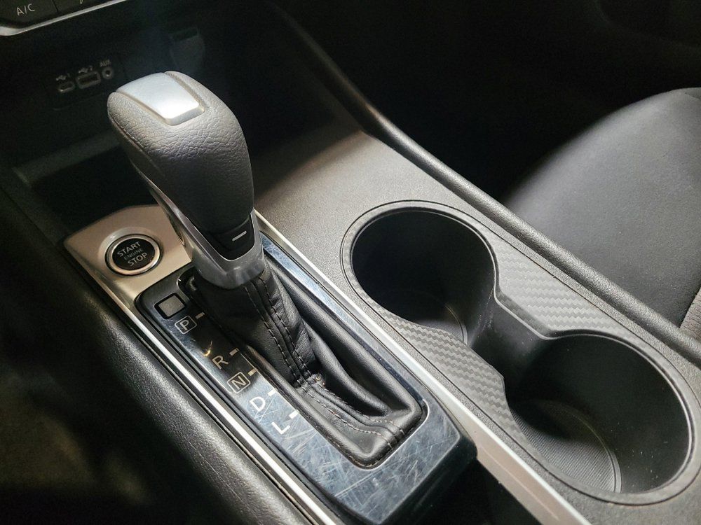 Used 2025 Nissan Altima 2.5 SV FWD image 26