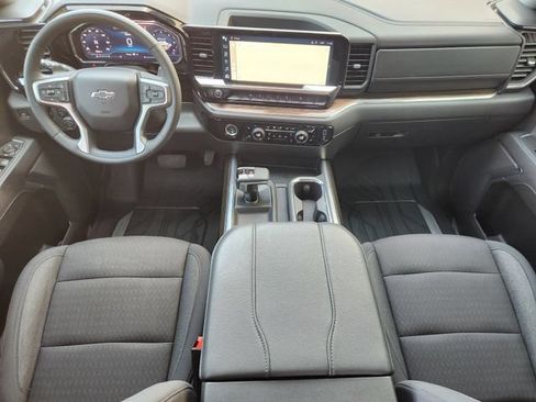 Used 2024 Chevrolet Silverado 1500 RST w/ Z71 Off-Road Package AWD/4WD image 27