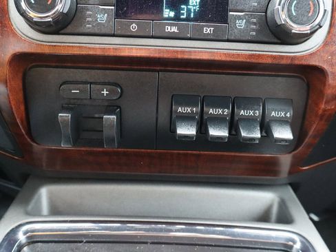 Used 2012 Ford F250 King Ranch w/ King Ranch w/Chrome Pkg image 11