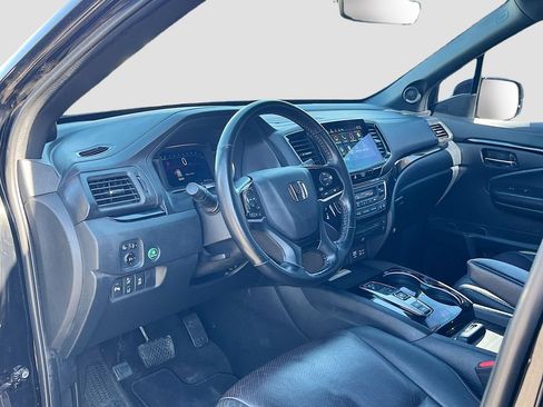 Used 2022 Honda Pilot Black Edition image 9