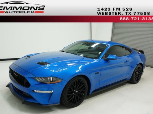 Used 2020 Ford Mustang GT Premium w/ GT Performance Package RWD image 1