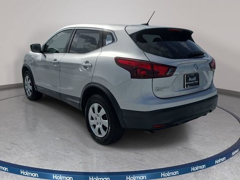 Used 2019 Nissan Rogue Sport S FWD image 10