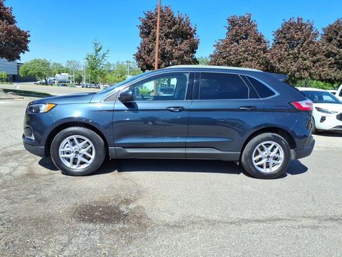 Used 2024 Ford Edge SEL w/ Convenience Package AWD/4WD image 2