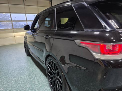 Used 2016 Land Rover Range Rover Sport SVR image 10