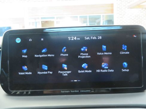 Used 2023 Hyundai Santa Fe SEL w/ Premium Package image 49