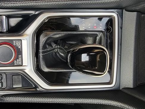 Used 2019 Subaru Forester Limited AWD/4WD image 15
