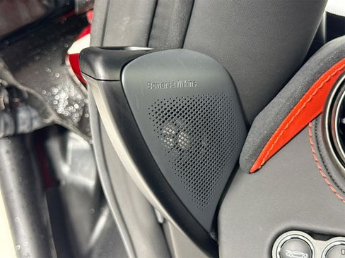 Used 2020 McLaren 720S Performance image 17