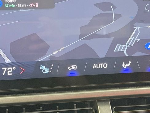 Used 2025 Chevrolet Equinox EV RS FWD image 51