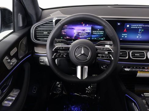 New 2026 Mercedes-Benz GLE 450 4MATIC image 3