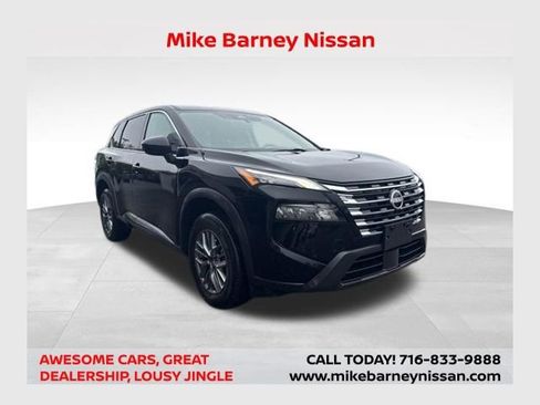 Used 2024 Nissan Rogue S AWD/4WD image 1