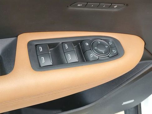 Certified 2023 Cadillac XT5 Premium Luxury w/ LPO, Floor Liner Package image 12