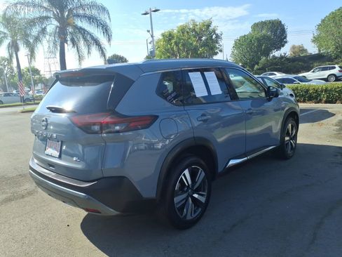 Certified 2023 Nissan Rogue SL w/ SL Premium Package FWD image 8