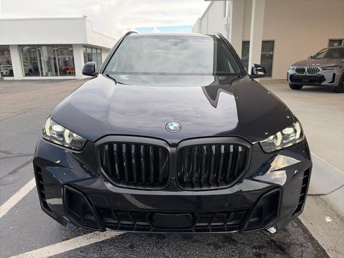 Used 2026 BMW X5 sDrive40i RWD image 2