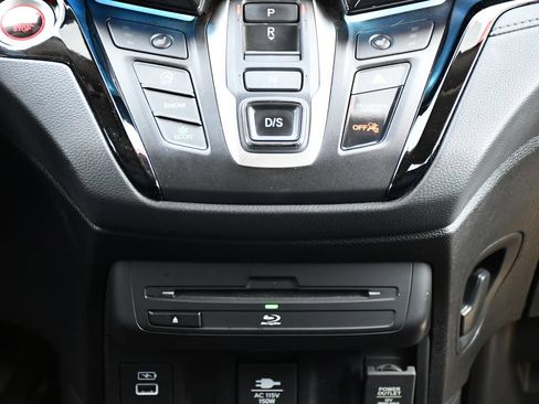 Used 2021 Honda Odyssey Touring image 40