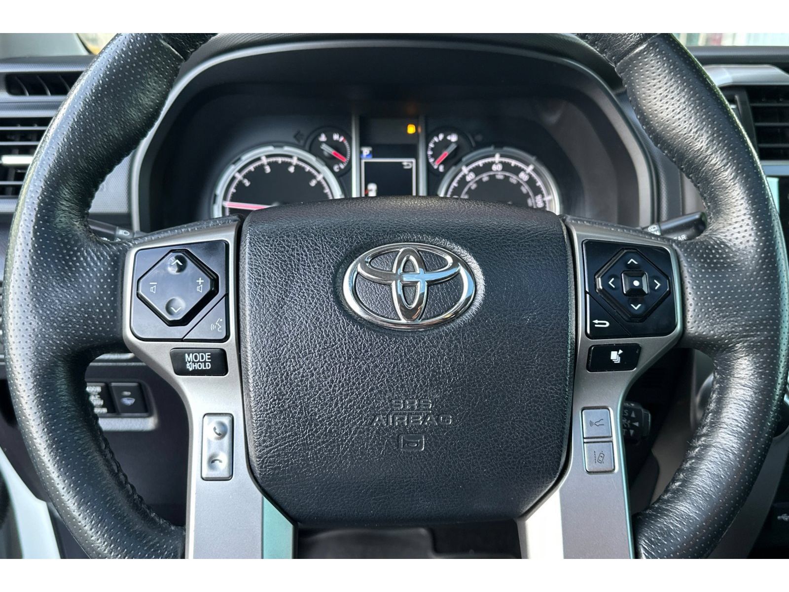 Used 2023 Toyota 4Runner Limited AWD/4WD image 27