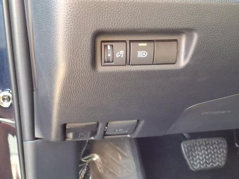Certified 2025 Toyota RAV4 XLE AWD/4WD image 19