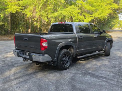 Used 2017 Toyota Tundra SR5 image 5