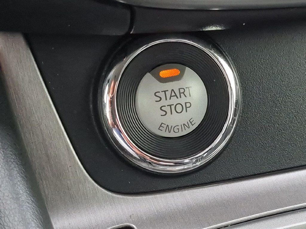 Used 2023 Nissan Murano S FWD image 17
