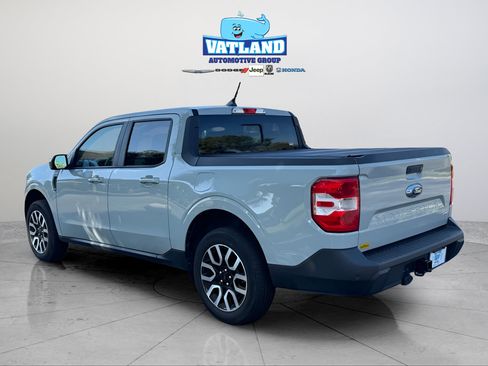 Used 2024 Ford Maverick Lariat AWD/4WD image 3