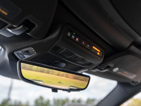 Used 2024 Chevrolet Corvette Stingray Coupe w/ 1LT image 25