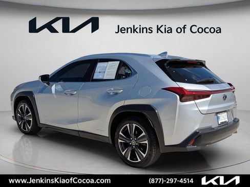 Used 2020 Lexus UX 250h w/ Premium Package AWD/4WD image 8