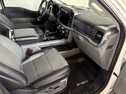 Used 2021 Ford F150 Lariat w/ Max Trailer Tow Package AWD/4WD image 20
