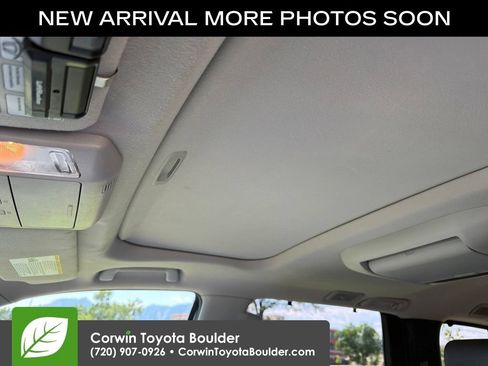 Used 2012 Toyota Sequoia Platinum AWD/4WD image 12