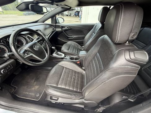 Used 2017 Buick Cascada Premium FWD image 30