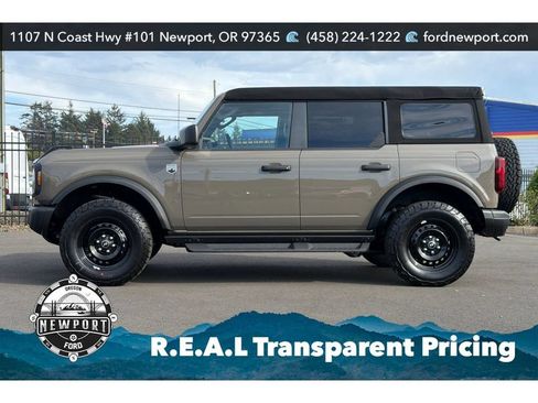 New 2026 Ford Bronco Big Bend w/ Black Diamond Package AWD/4WD image 9