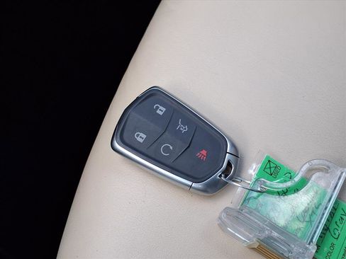 Used 2019 Cadillac XT5 Luxury image 23