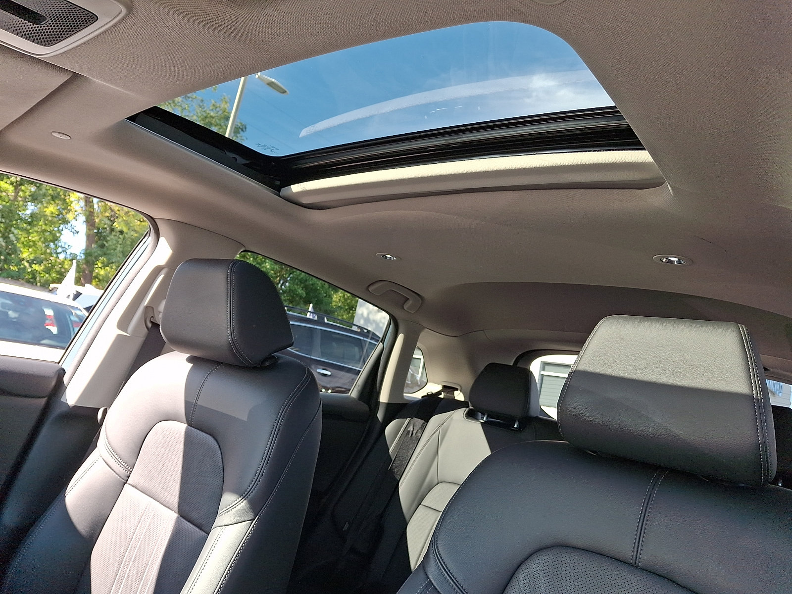 Certified 2024 Honda HR-V EX-L image 13