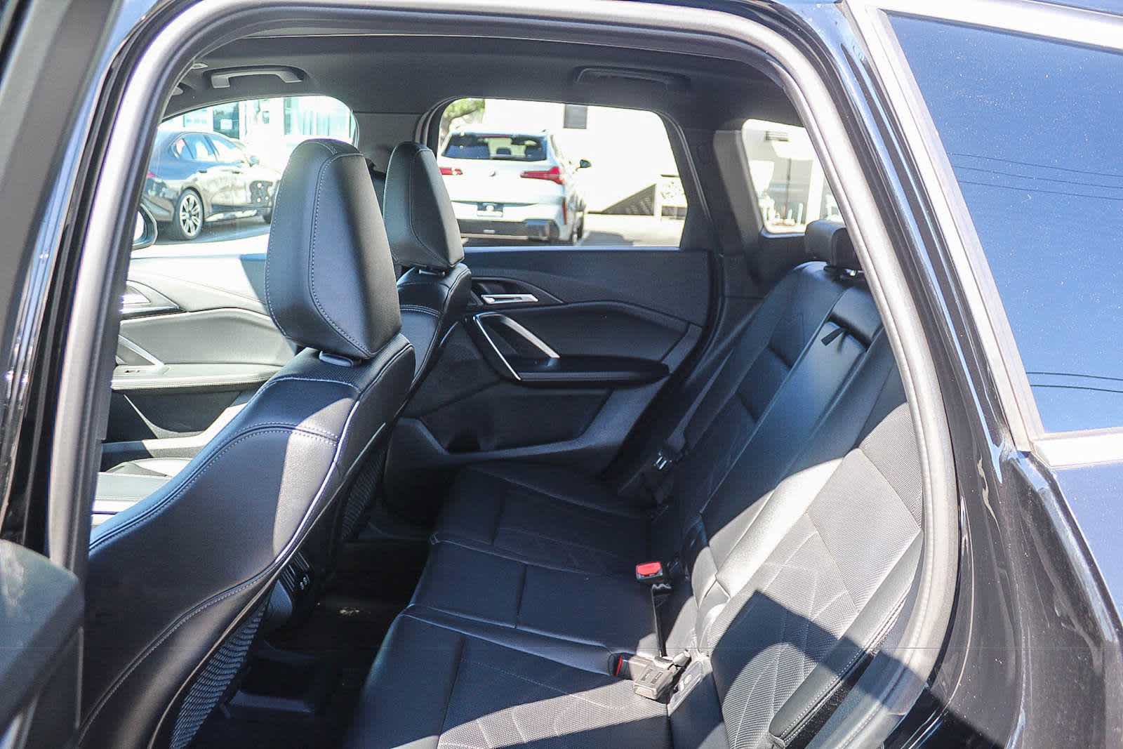 Used 2024 BMW X1 xDrive28i w/ Convenience Package AWD/4WD image 17