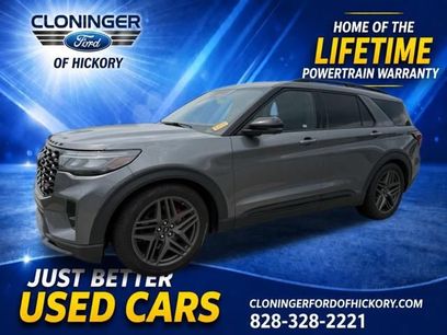 Used 2025 Ford Explorer ST